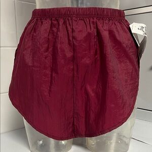 Flyaway Parachute Warmup Shorts Joggers L NWT Burgundy